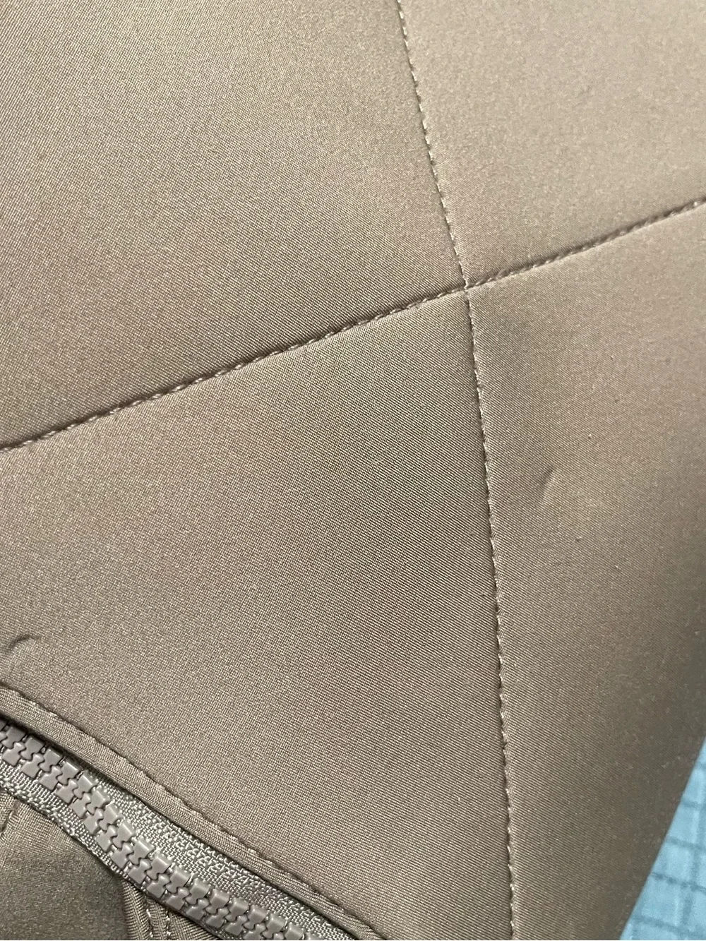 Dagne Dover sleek nylon